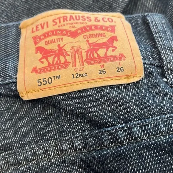 Levi Strauss & Co - Picture 4 of 4